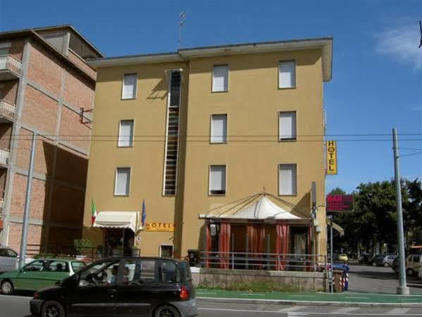 Hotel Violetta Parma Zewnętrze zdjęcie