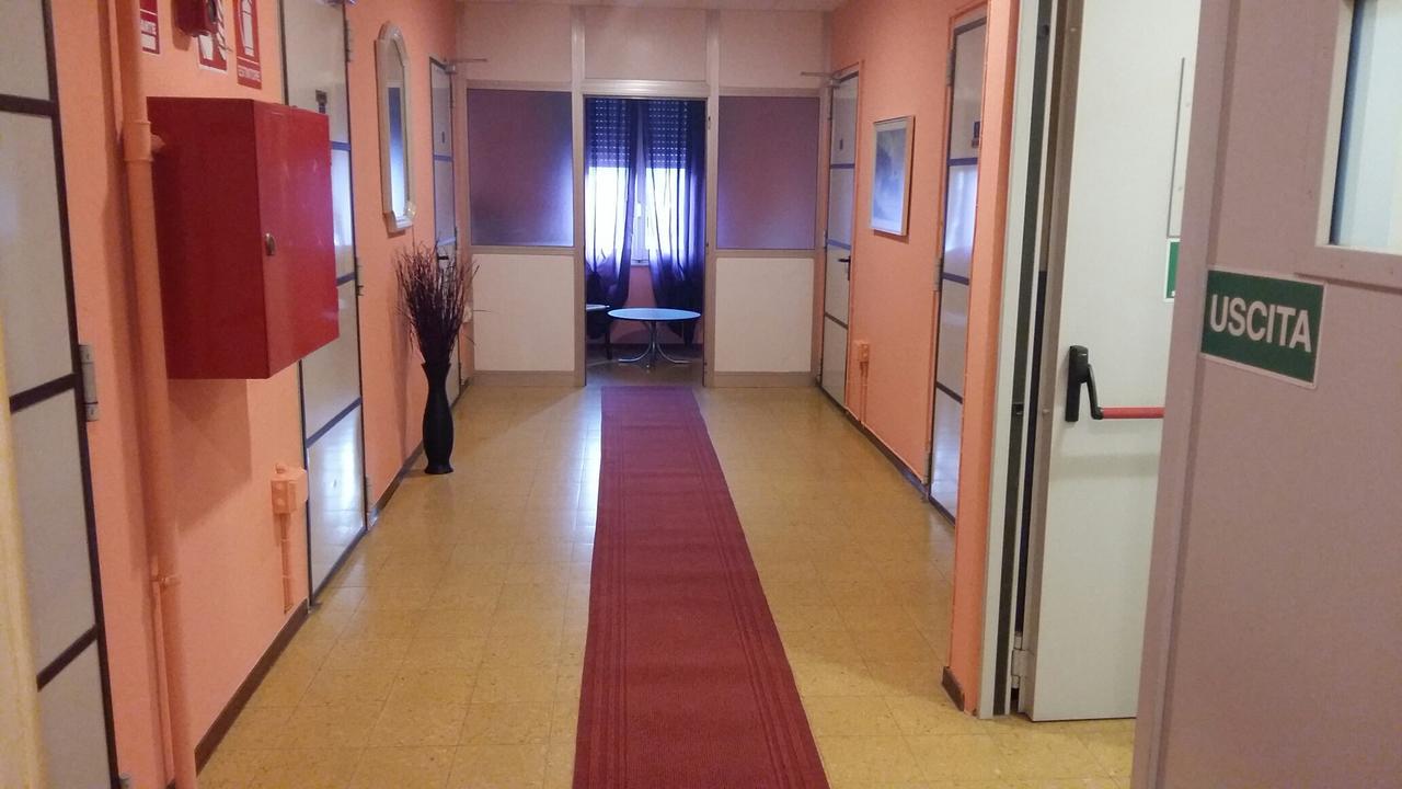 Hotel Violetta Parma Zewnętrze zdjęcie